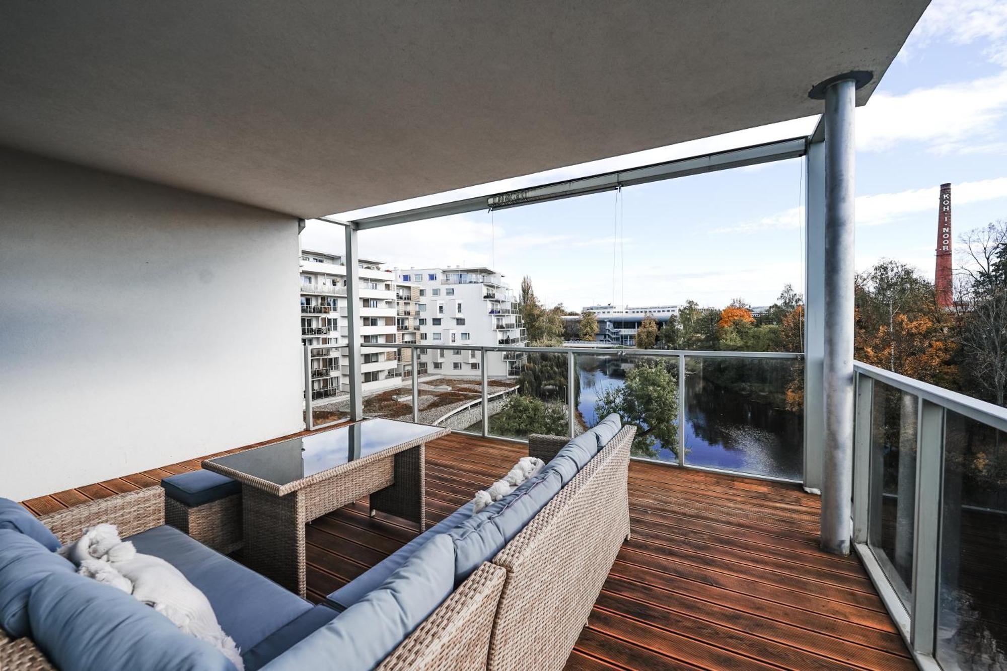 Riverside Apartments Ceske Budejovice Eksteriør billede